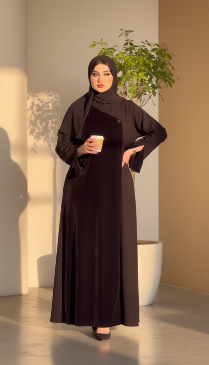 عباية مصايبة من الكريب والموبرا