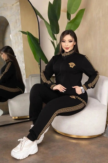 أونسومبل فيرزاتشي سبور-شيك بزواقة ذهبية