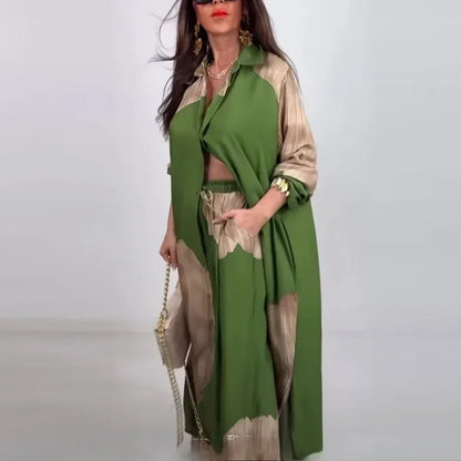 طقم عصري فضفاض بطبعة أوراق الشجر الكبيرة