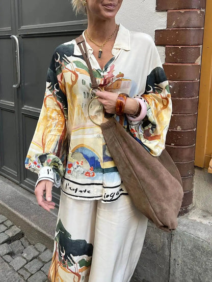 طقم ساتان فضفاض بتصميم لوحة فنية