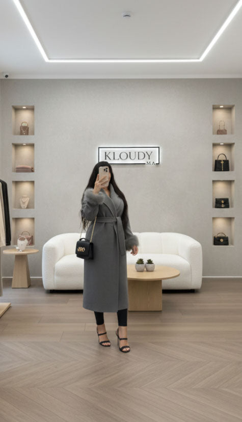 مونطو طويل بثوب كاشمير مع الفورير